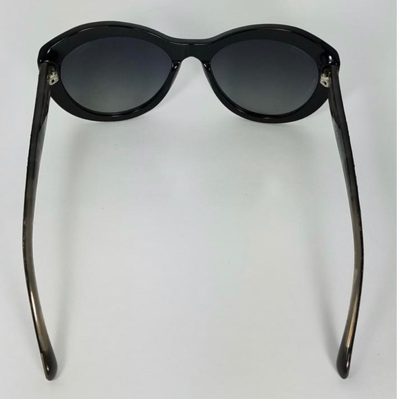 Authentic Chanel glasses with case - Picture 3 of 7